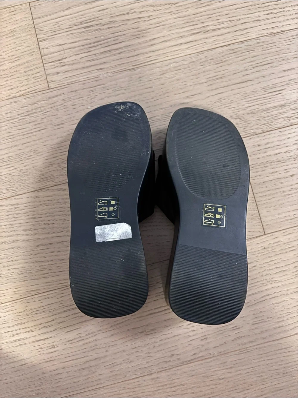 Black Platform Wedge Slide Sandals size 6